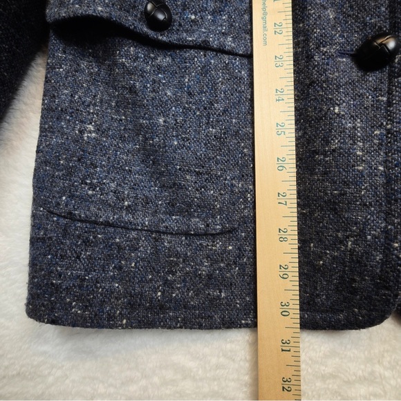 L.L. Bean Blue Tweed Blazer Size 12P - Picture 6 of 6